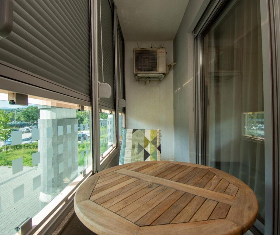 Maxim Compass Apartment Podgorica Eksteriør bilde