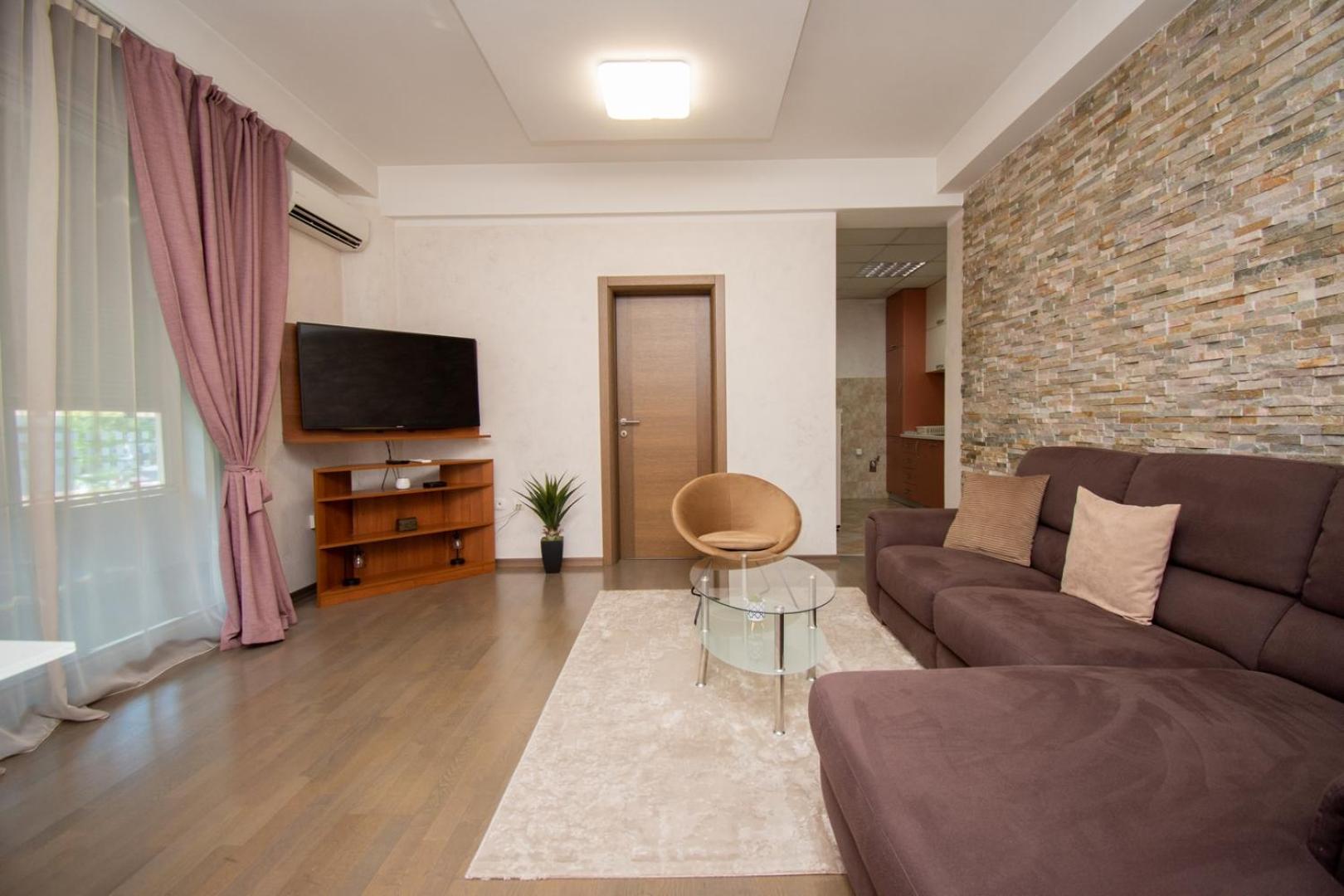 Maxim Compass Apartment Podgorica Eksteriør bilde